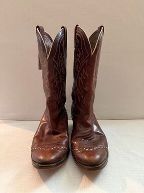 Men's Western Cowboy Boots in Brown Leather